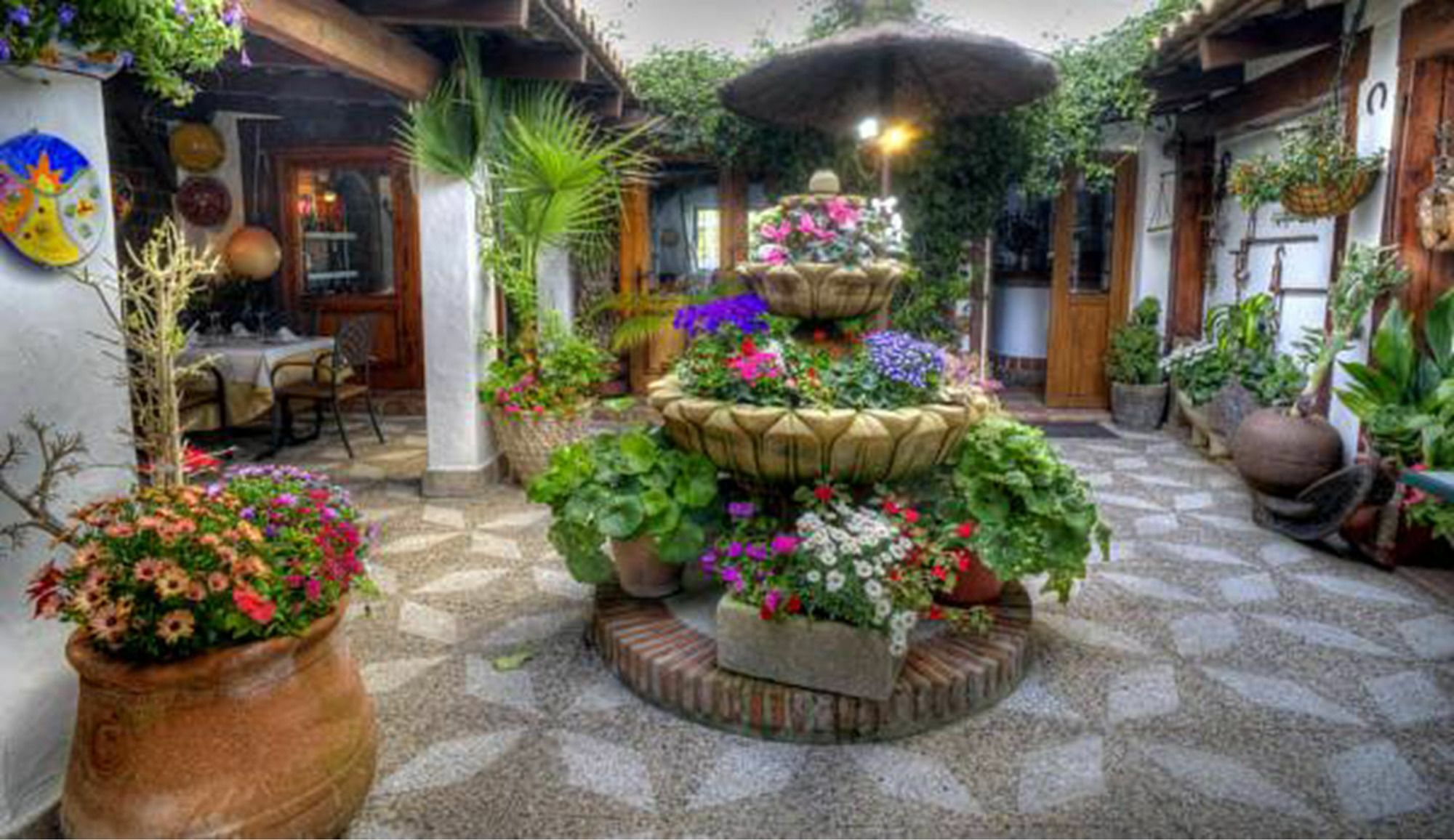 Almadraba Hotel